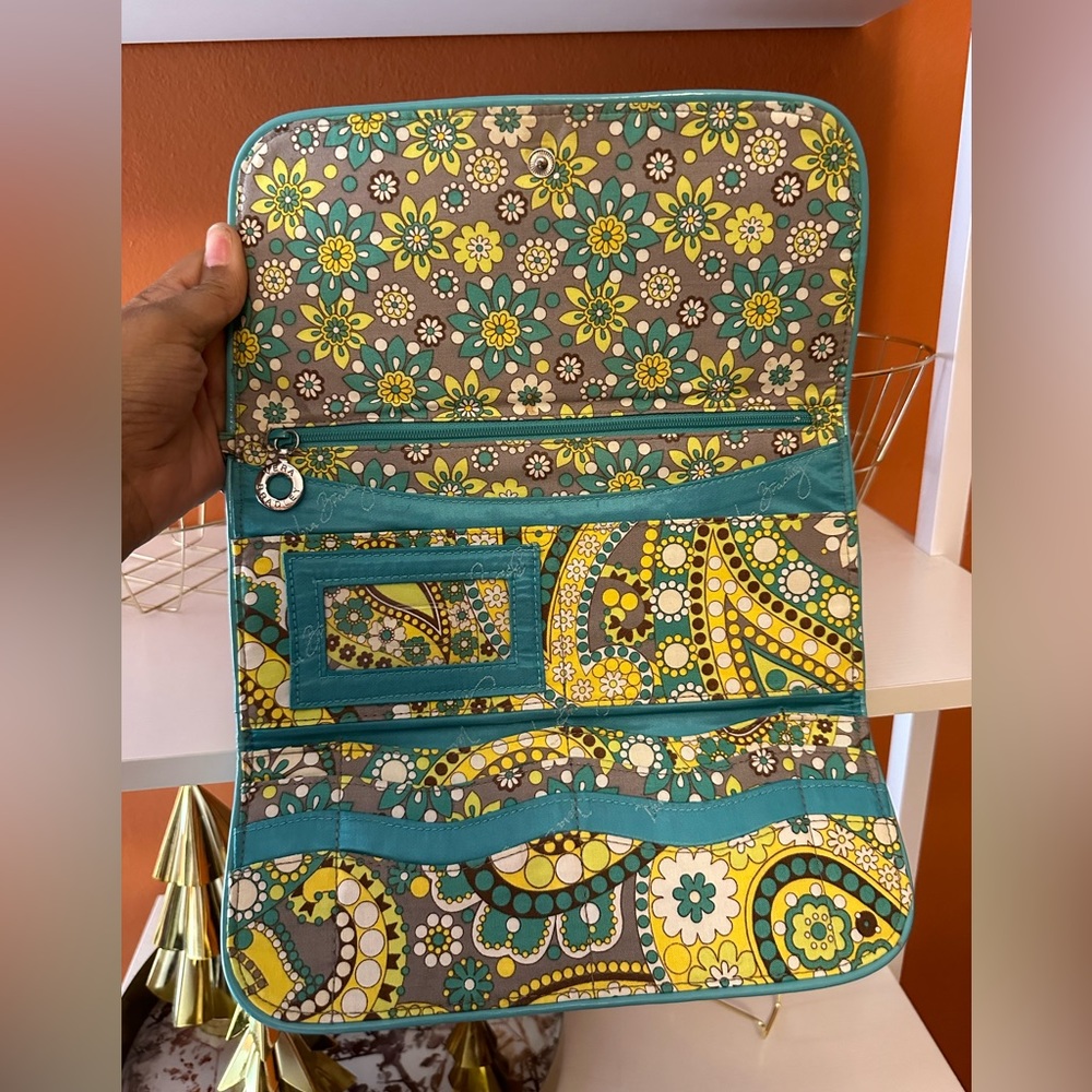 NWOT VERA BRADLEY Lemon Parfait Print Long Wallet
